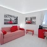 Francesco Luxury ゲストハウス 4*