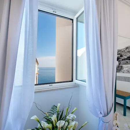 Francesco Luxury פוזיטנו