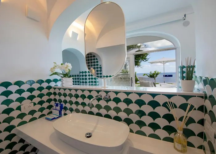 게스트하우스 Francesco Luxury 4*